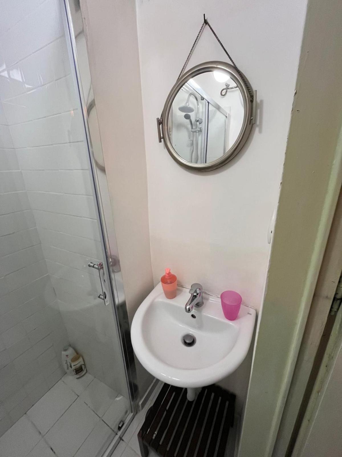 Charming Apartment With Balcony In The Historic Center Napoli Esterno foto